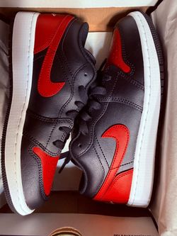 Air Jordan 1 Low Black Red Sneakers