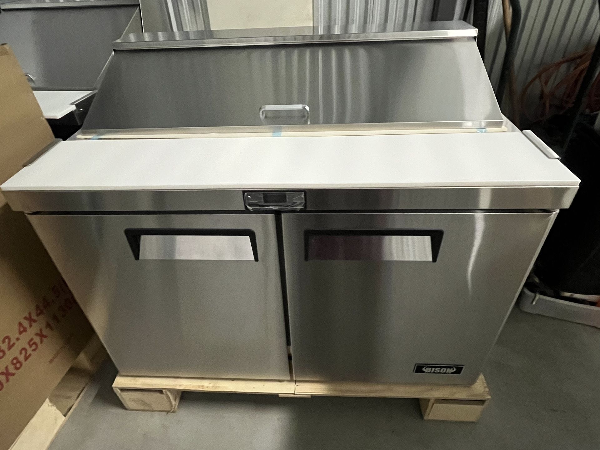 ❄️❄️Bison BST 48” Sandwich prep cooler Brand New! ❄️❄️ Commercial refrigeration equipment