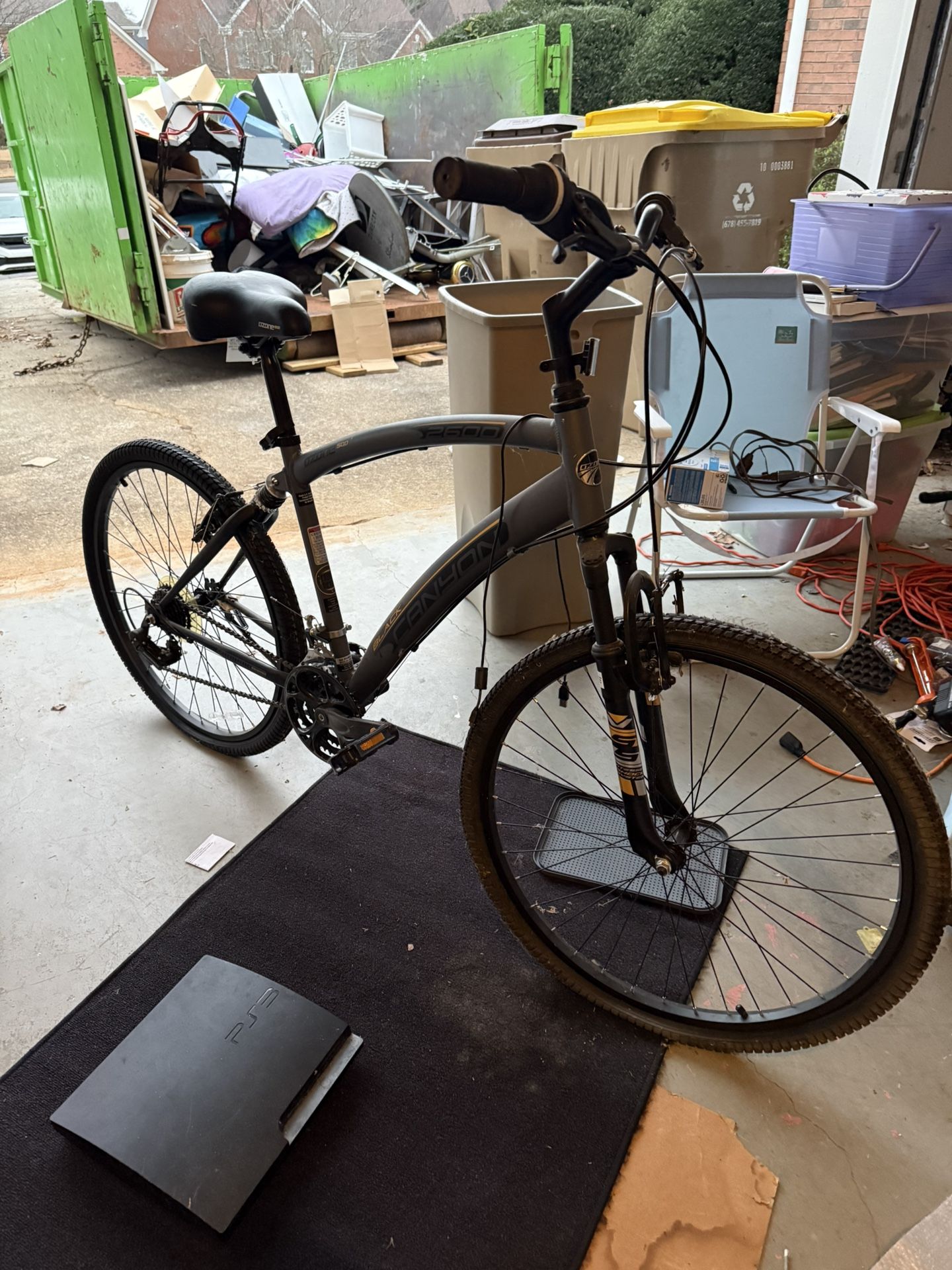 Schwinn Comfort / Hybrid Bike – Never used