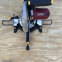 10” Compound Miter Saw – Works Perfect – Ready to Use