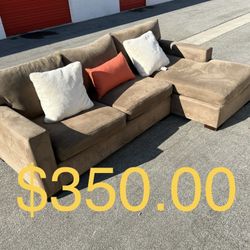 Couch With Chaise 