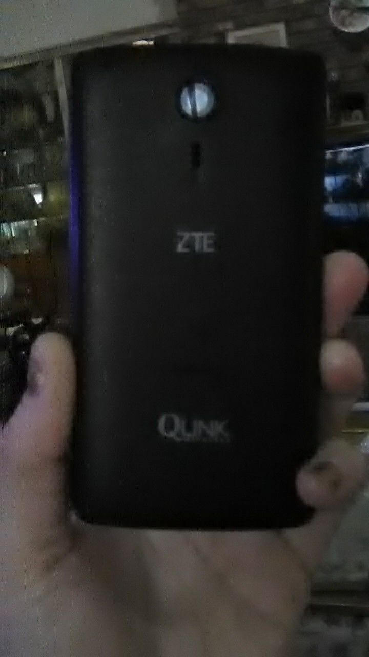 ZTE N817 android cellphone
