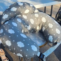 Mom Cozy Boppy Pillow