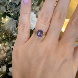 10K Gold Alexandrite Ring 