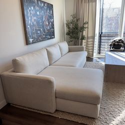 Chaise Sectional