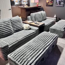 AMAZING DEAL!! Thomasville 6 piece sofas Only $550 (or Both For $1000!) (COSTCO SOLD OUT @ $700+!!))