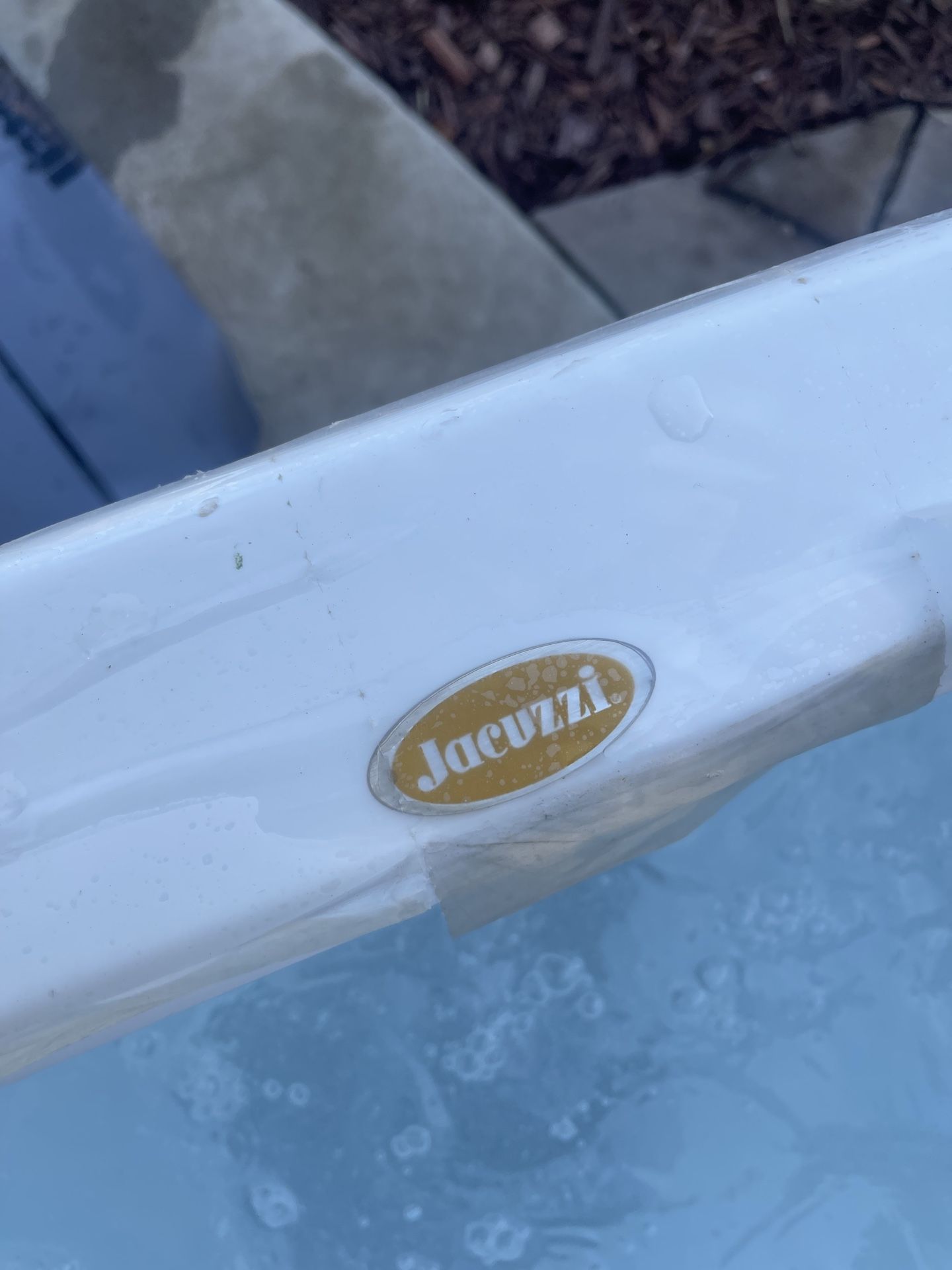 Jacuzzi jetted bathtub