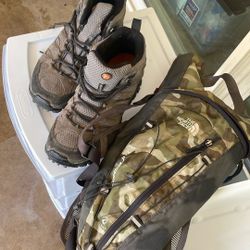 Hiking Gear 