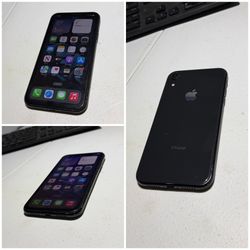 Apple iPhone XR 64GB Unlocked (Black)
