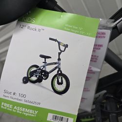 NWT Kids Huffy 'Rock It'  12" bicycle w Training