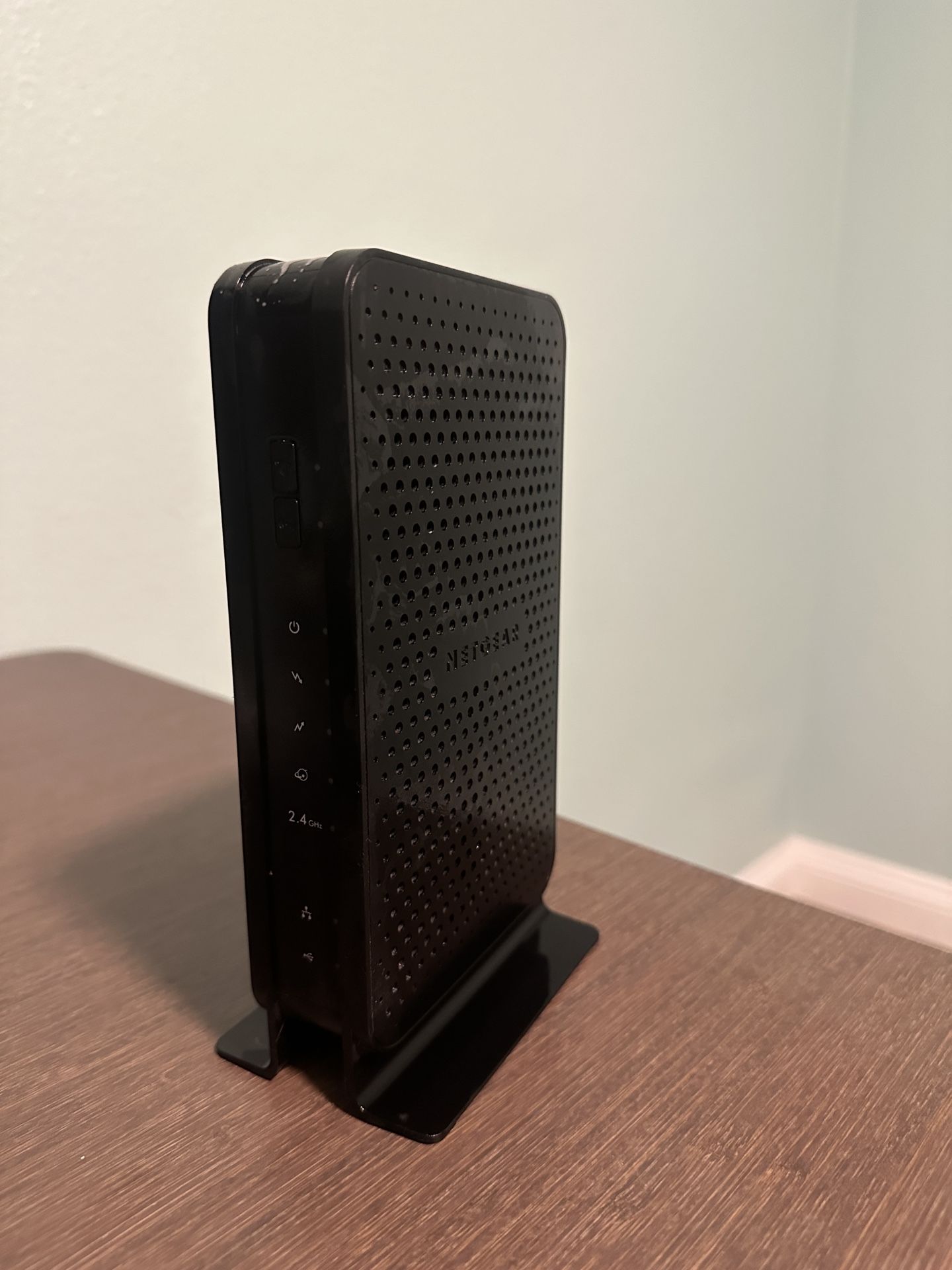 NETGEAR C3000 WiFi Cable Modem Router