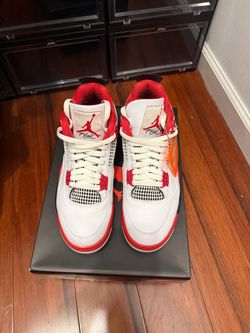 Air Jordan 4 Fire Red Sz 9.5 Men