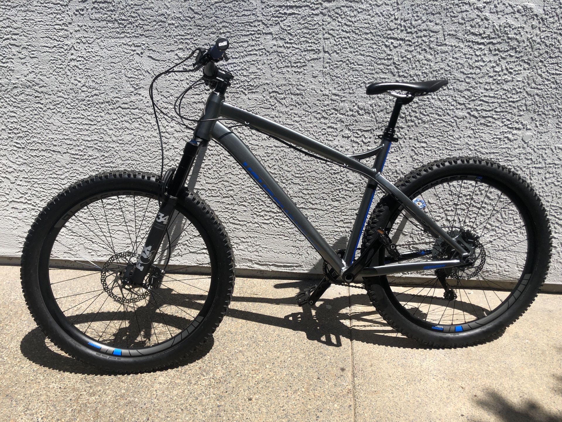 2017 Diamondback Sync’r Pro 27.5” Mountain 1x11 XT Dropper Fox 34 Excellent Hardtail Bike OBO