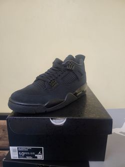 Black Cat Jordan 4s