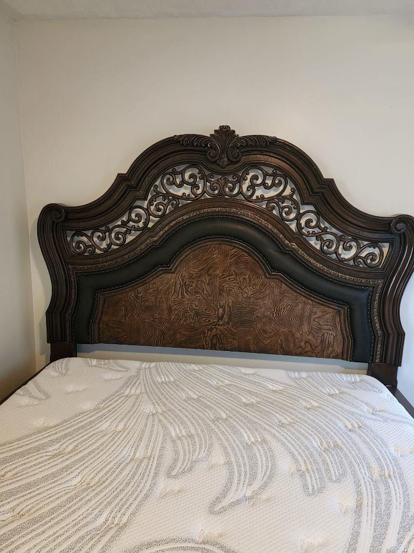 California King Bed
