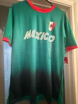 Men's Mexico National Football Team Soccer Jersey (Size Large, Brand New With Tags)