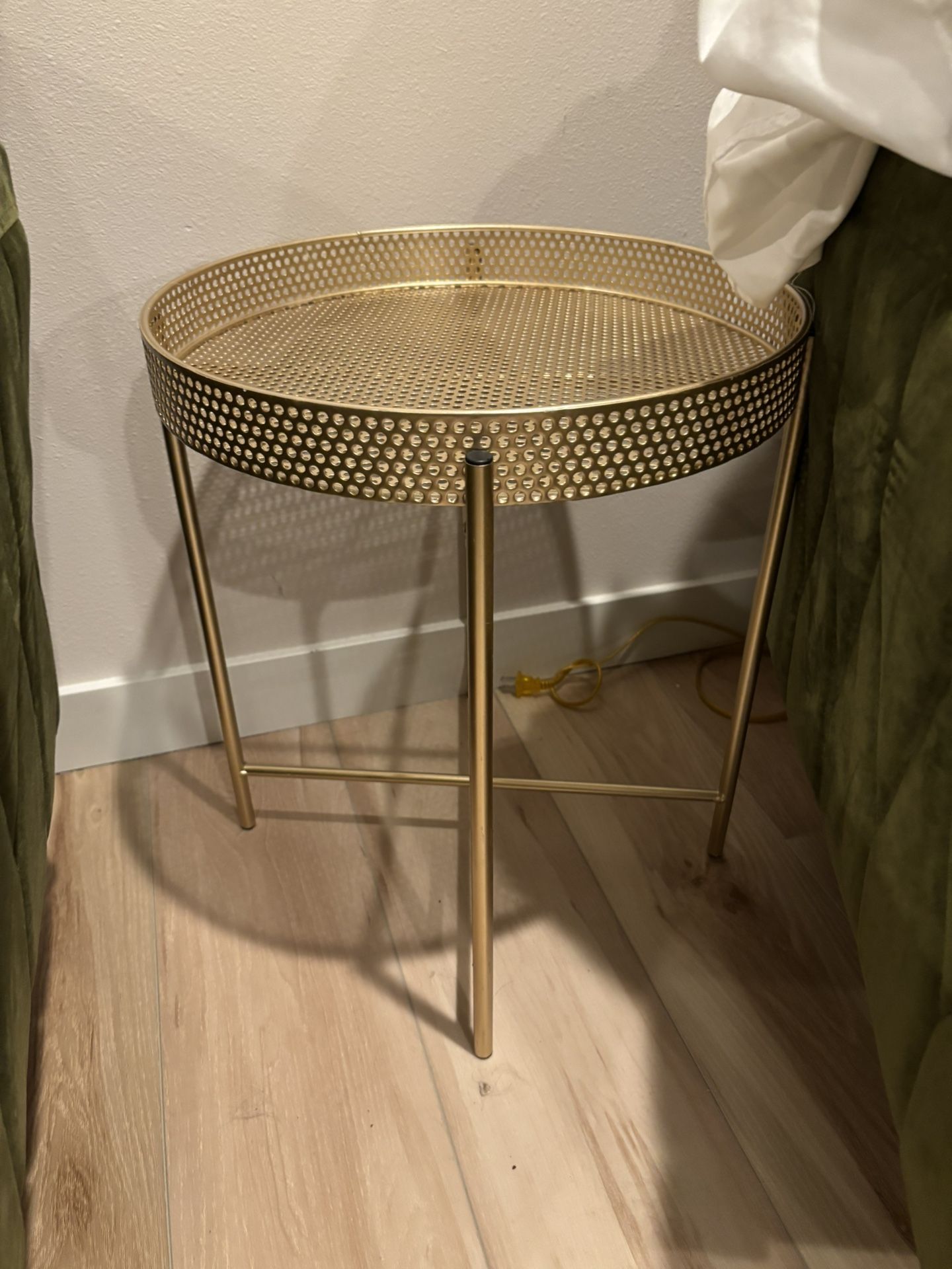 Gold Metal And Round Sofa End Tables (2 Tables)