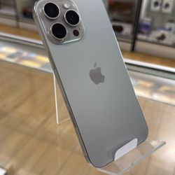 Apple iPhone 16 Pro Max 256Gb Factory Unlocked/ Liberado De Compania 