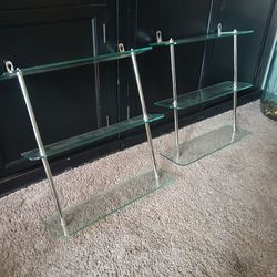 2 small glass shelfs