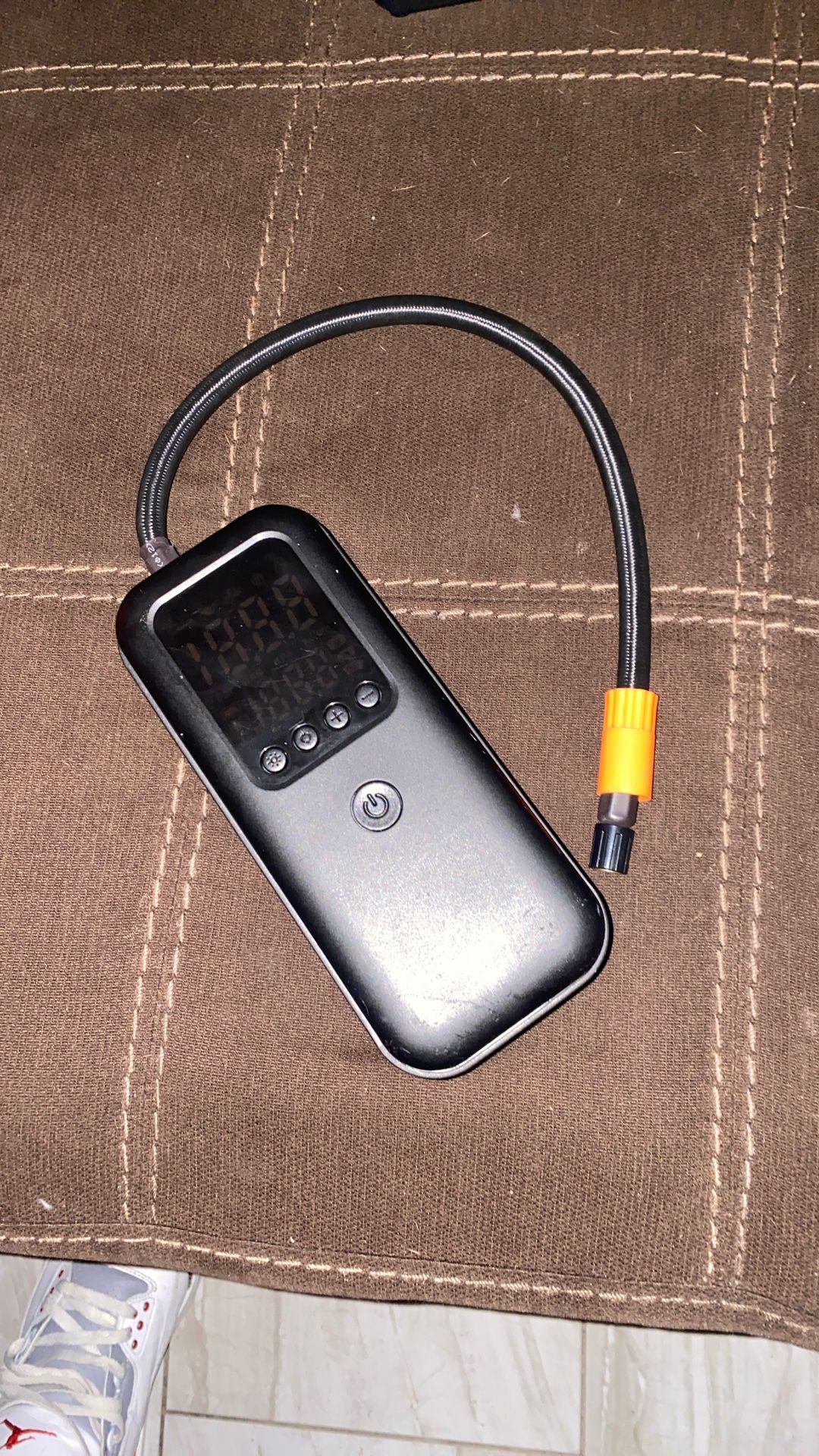 NUSTE portable Air Compressor 