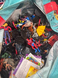 Heroclix figures