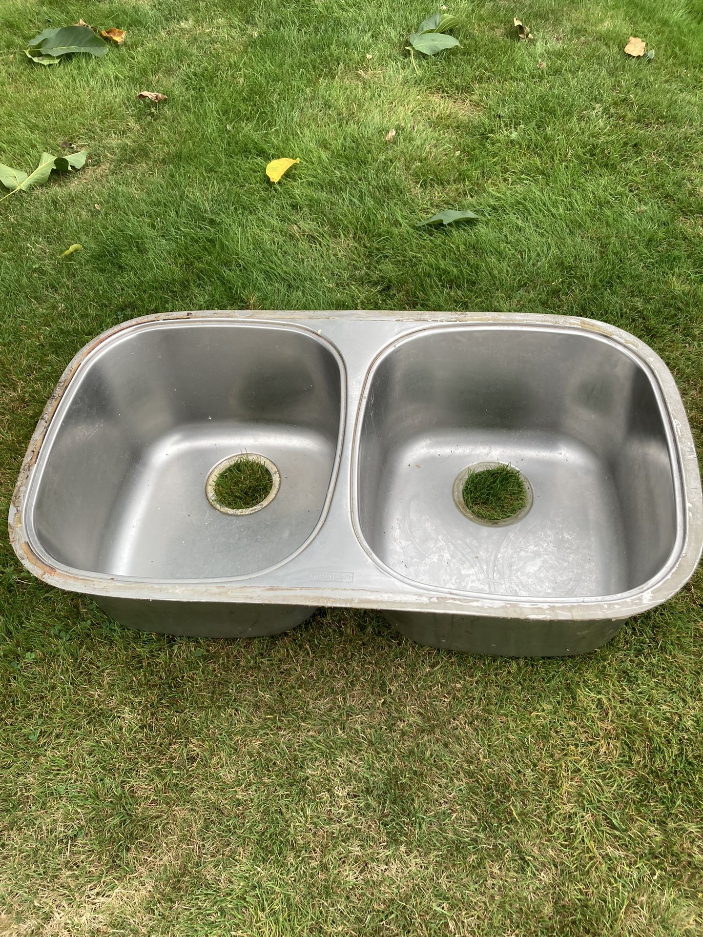 Kitchen sink