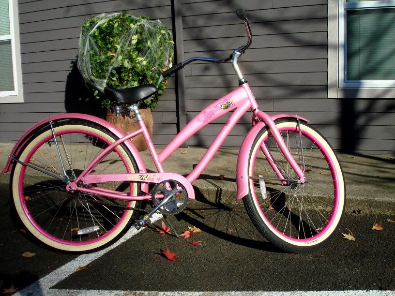 Diamondback Women's Della Cruz Cruiser Bike