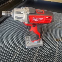 Milwaukee M12 1/4 Hex Screw Driver (tool Only)