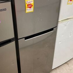 MagicChef Refrigerator HMDRST ULVS