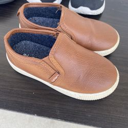 Toddler Boys Sz 9 Carter Slip On Shoe