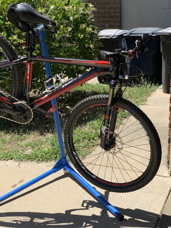 2013 Specialized Rockhopper Comp for Sale in Rancho Cordova, CA - OfferUp