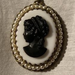 Vintage Cameo Necklace West Germany Filigree Gold Faux Pearl Black White Earring