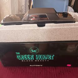 1/18 SCALE DIECAST COLLECTIBLES 