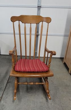 Colonial Style Wooden Rocking Chair with Red Striped Cushion