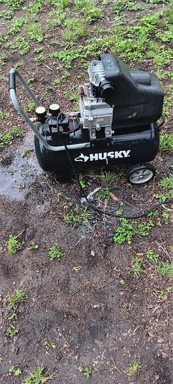 Husky air compressor  8 gal.
