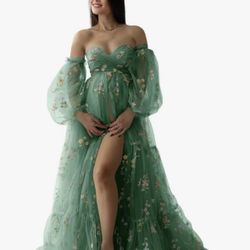 Fairytale Maternity Photos Dress