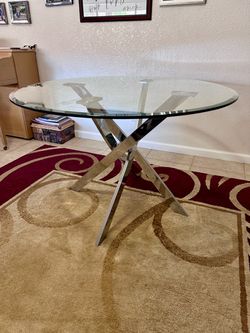 45” Round Glass Dining Table with Chrome Base