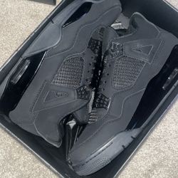 Black Cat 4s 