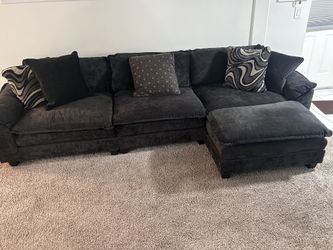 Avrilynn 120” Upholstered Cloud Sofa W/Ottoman