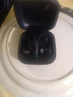 Powetbeats Pro Black