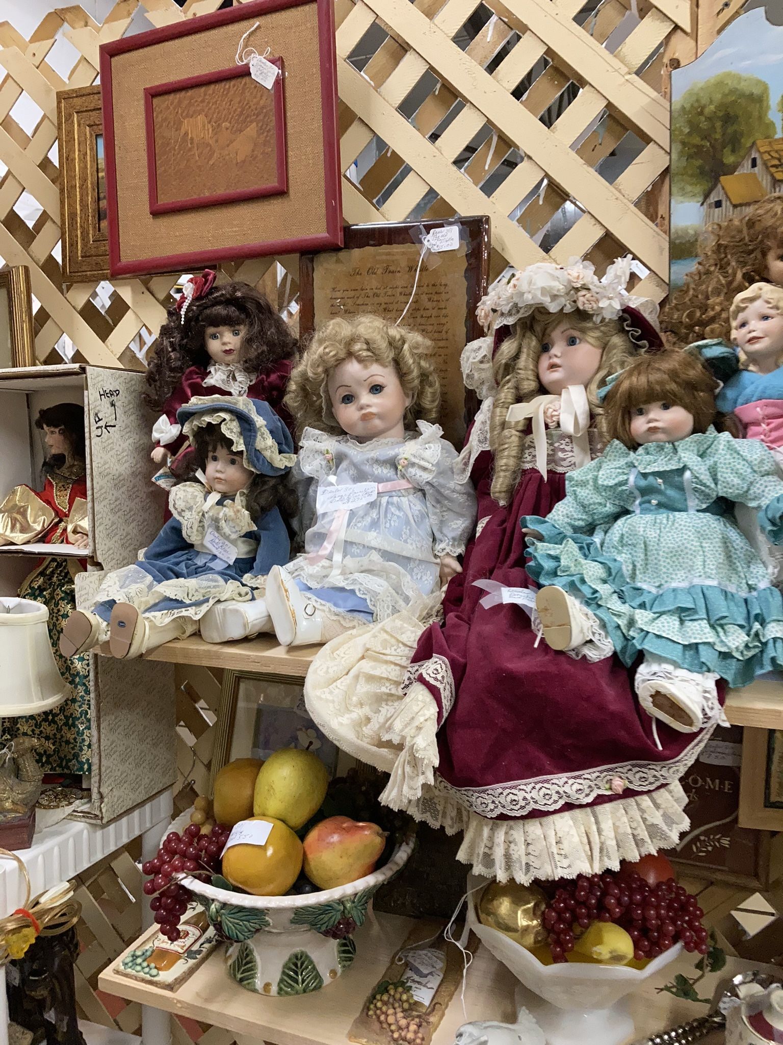 Dolls,Records,books 75% Off