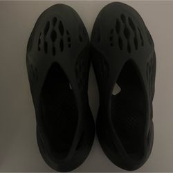 Black Adidas Foam Runners