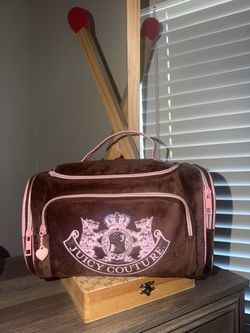 Juicy Couture make up bag