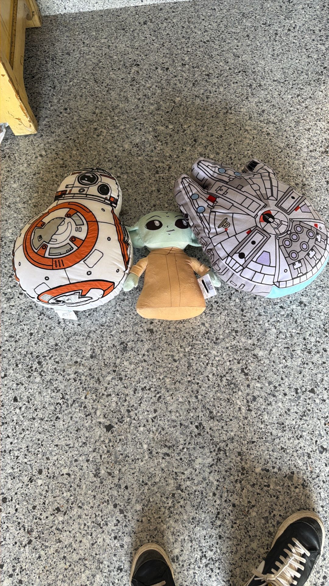 Star Wars Throw Pillows - Pottery Barn