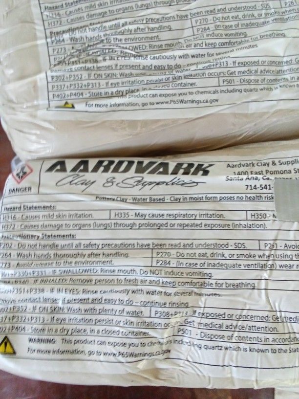 Aardvark Clay Texas White 25lb Block Pottery Clay