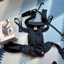 Ergobaby Omni Breeze All-in-One carrier