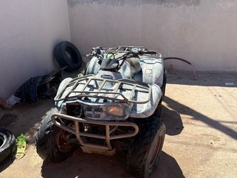 Kawasaki ATV Four Wheeler Camo, raptor 2006