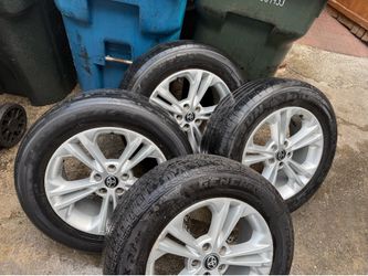 Toyota rims/ tires