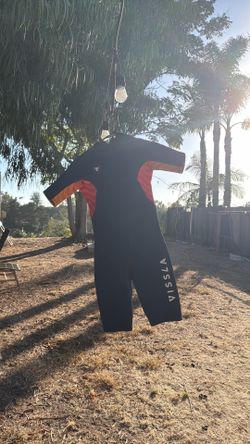 Size 14 youth Vissla spring suit