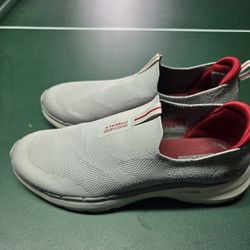 Skechers Slip-ons Sz 12